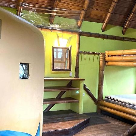 El Bochinche Hotel Mompiche Luaran gambar
