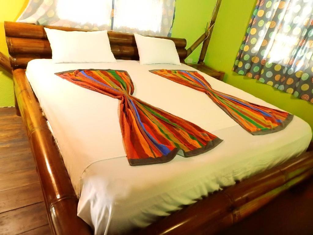 El Bochinche Hotel Mompiche Luaran gambar